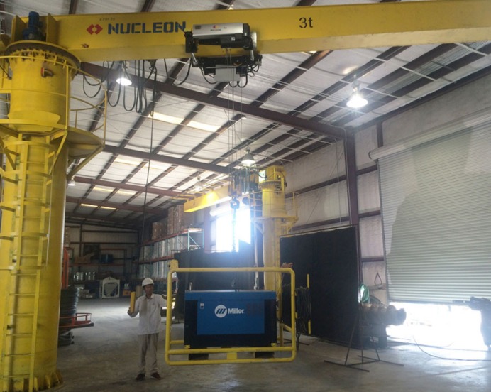 Pillar Slewing crane